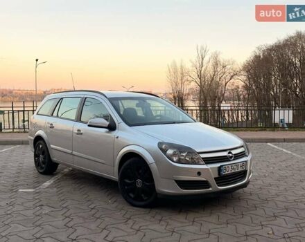 Серый Опель Астра, объемом двигателя 1.7 л и пробегом 390 тыс. км за 4700 $, фото 1 на Automoto.ua