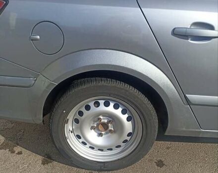 Серый Опель Астра, объемом двигателя 1.6 л и пробегом 230 тыс. км за 5700 $, фото 7 на Automoto.ua