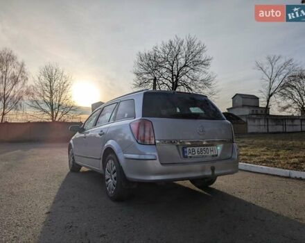 Серый Опель Астра, объемом двигателя 1.6 л и пробегом 250 тыс. км за 4700 $, фото 12 на Automoto.ua