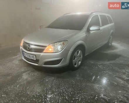 Сірий Опель Астра, об'ємом двигуна 1.9 л та пробігом 220 тис. км за 4699 $, фото 5 на Automoto.ua