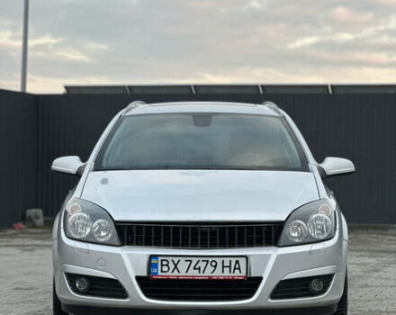 Серый Опель Астра, объемом двигателя 1.8 л и пробегом 192 тыс. км за 4899 $, фото 1 на Automoto.ua