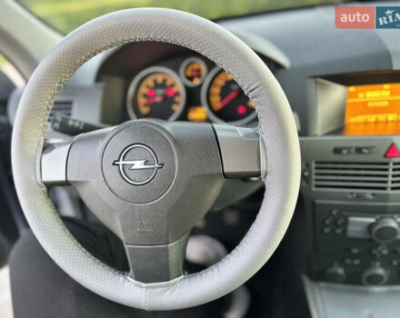 Сірий Опель Астра, об'ємом двигуна 1.8 л та пробігом 211 тис. км за 4799 $, фото 59 на Automoto.ua