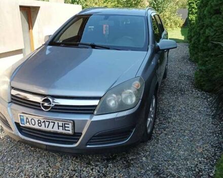 Серый Опель Астра, объемом двигателя 1.9 л и пробегом 340 тыс. км за 4300 $, фото 2 на Automoto.ua