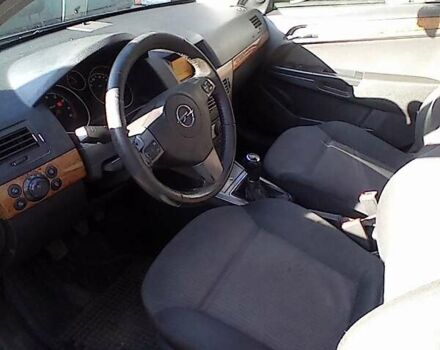 Серый Опель Астра, объемом двигателя 1.6 л и пробегом 390 тыс. км за 4000 $, фото 4 на Automoto.ua