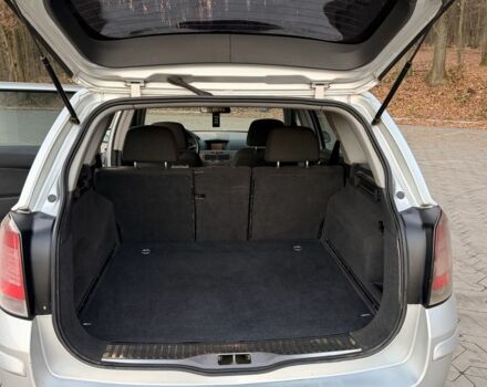 Сірий Опель Астра, об'ємом двигуна 1.7 л та пробігом 390 тис. км за 5000 $, фото 11 на Automoto.ua