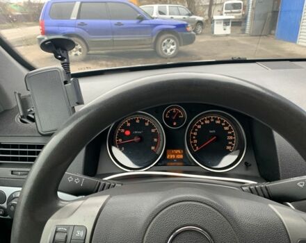 Сірий Опель Астра, об'ємом двигуна 1.6 л та пробігом 240 тис. км за 4999 $, фото 7 на Automoto.ua