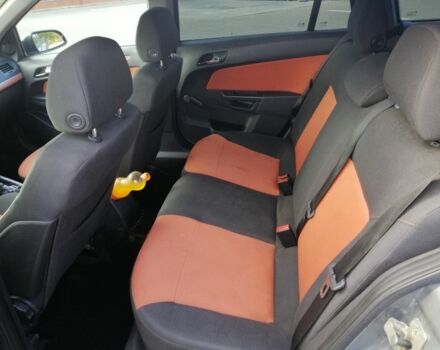 Серый Опель Астра, объемом двигателя 1.4 л и пробегом 250 тыс. км за 4300 $, фото 7 на Automoto.ua