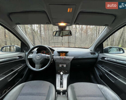 Серый Опель Астра, объемом двигателя 1.8 л и пробегом 300 тыс. км за 5800 $, фото 14 на Automoto.ua