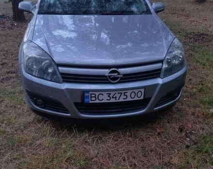 Серый Опель Астра, объемом двигателя 1.7 л и пробегом 225 тыс. км за 5200 $, фото 10 на Automoto.ua