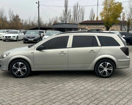 Серый Опель Астра, объемом двигателя 1.7 л и пробегом 292 тыс. км за 4900 $, фото 3 на Automoto.ua