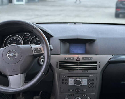 Серый Опель Астра, объемом двигателя 1.8 л и пробегом 192 тыс. км за 4899 $, фото 11 на Automoto.ua