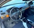 Серый Опель Астра, объемом двигателя 1.7 л и пробегом 252 тыс. км за 4300 $, фото 10 на Automoto.ua