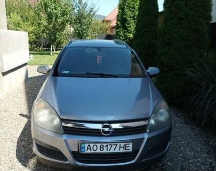 Серый Опель Астра, объемом двигателя 1.9 л и пробегом 340 тыс. км за 4300 $, фото 7 на Automoto.ua