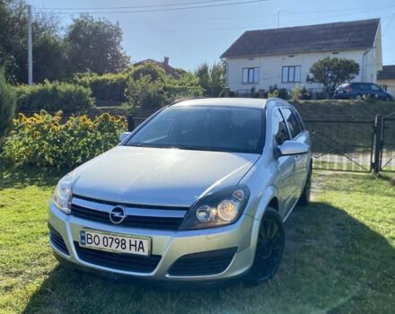 Серый Опель Астра, объемом двигателя 1.9 л и пробегом 235 тыс. км за 4300 $, фото 5 на Automoto.ua