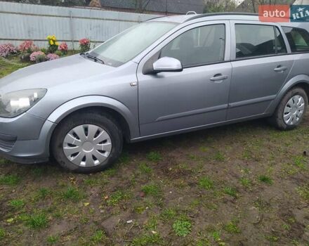 Серый Опель Астра, объемом двигателя 1.6 л и пробегом 265 тыс. км за 5000 $, фото 1 на Automoto.ua