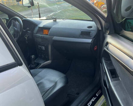 Сірий Опель Астра, об'ємом двигуна 1.69 л та пробігом 271 тис. км за 3800 $, фото 1 на Automoto.ua