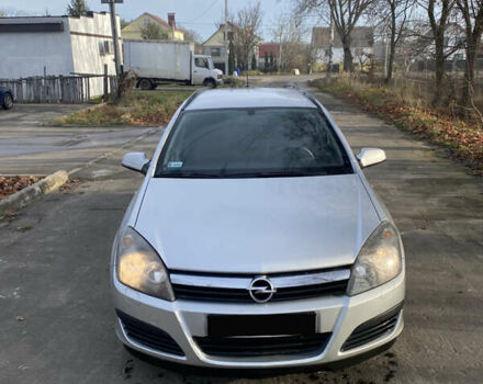 Серый Опель Астра, объемом двигателя 1.3 л и пробегом 360 тыс. км за 2150 $, фото 1 на Automoto.ua