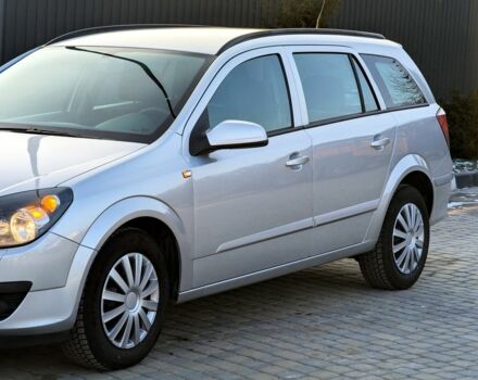 Серый Опель Астра, объемом двигателя 1.6 л и пробегом 246 тыс. км за 4100 $, фото 3 на Automoto.ua