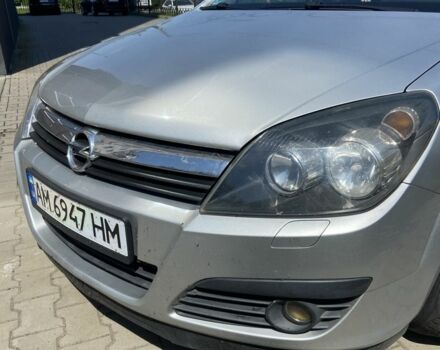 Серый Опель Астра, объемом двигателя 1.6 л и пробегом 250 тыс. км за 4999 $, фото 13 на Automoto.ua