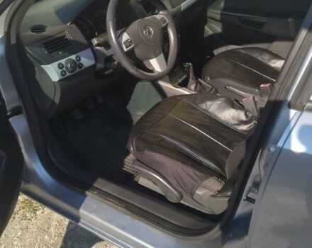 Сірий Опель Астра, об'ємом двигуна 1.7 л та пробігом 225 тис. км за 5700 $, фото 2 на Automoto.ua
