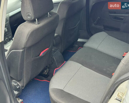 Серый Опель Астра, объемом двигателя 1.6 л и пробегом 215 тыс. км за 4300 $, фото 18 на Automoto.ua