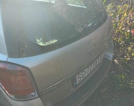 Серый Опель Астра, объемом двигателя 1.7 л и пробегом 350 тыс. км за 2600 $, фото 5 на Automoto.ua