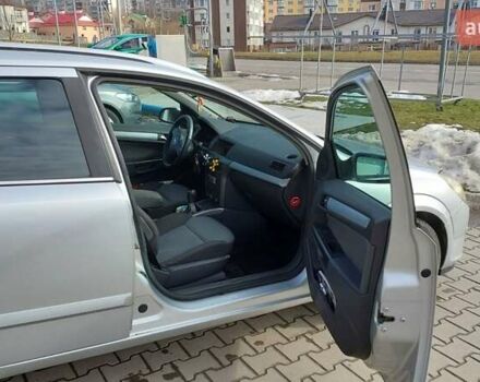 Сірий Опель Астра, об'ємом двигуна 1.6 л та пробігом 305 тис. км за 4100 $, фото 8 на Automoto.ua