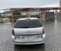 Серый Опель Астра, объемом двигателя 1.7 л и пробегом 344 тыс. км за 4500 $, фото 4 на Automoto.ua