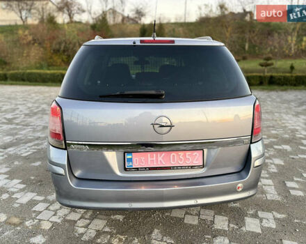 Сірий Опель Астра, об'ємом двигуна 1.8 л та пробігом 211 тис. км за 4799 $, фото 11 на Automoto.ua