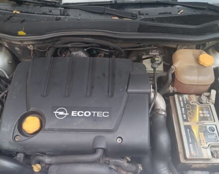 Серый Опель Астра, объемом двигателя 1.9 л и пробегом 330 тыс. км за 1850 $, фото 10 на Automoto.ua