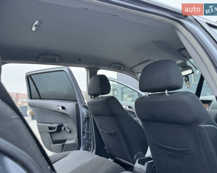 Серый Опель Астра, объемом двигателя 1.8 л и пробегом 211 тыс. км за 4499 $, фото 64 на Automoto.ua