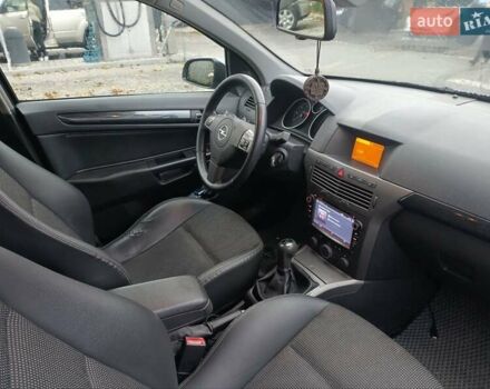 Сірий Опель Астра, об'ємом двигуна 1.91 л та пробігом 280 тис. км за 5100 $, фото 9 на Automoto.ua