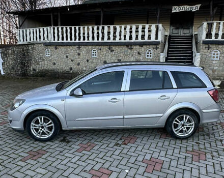 Серый Опель Астра, объемом двигателя 1.62 л и пробегом 315 тыс. км за 5000 $, фото 2 на Automoto.ua