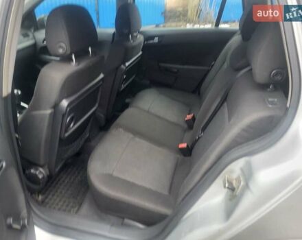 Серый Опель Астра, объемом двигателя 1.7 л и пробегом 250 тыс. км за 2999 $, фото 1 на Automoto.ua