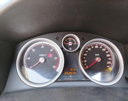 Сірий Опель Астра, об'ємом двигуна 1.9 л та пробігом 242 тис. км за 4600 $, фото 2 на Automoto.ua