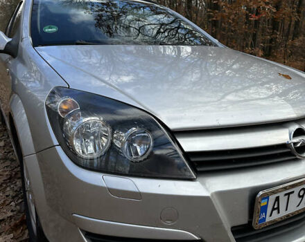 Серый Опель Астра, объемом двигателя 1.7 л и пробегом 324 тыс. км за 4200 $, фото 2 на Automoto.ua