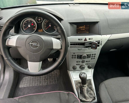 Опель Астра 2005 в Фастове на Automoto.ua Серый Опель Астра, объемом двигателя 1.91 л и пробегом 338 тыс. км за 2900 $, фото 14 на Automoto.ua