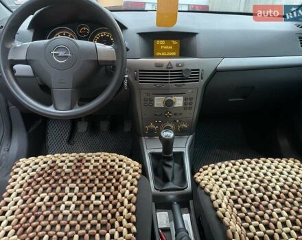 Сірий Опель Астра, об'ємом двигуна 1.6 л та пробігом 213 тис. км за 3900 $, фото 6 на Automoto.ua