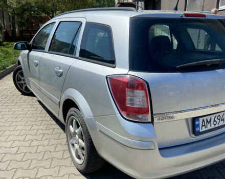 Серый Опель Астра, объемом двигателя 1.6 л и пробегом 250 тыс. км за 4999 $, фото 9 на Automoto.ua