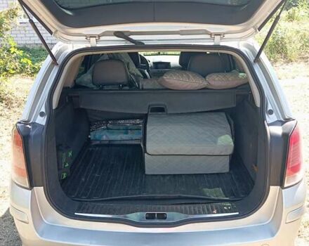 Серый Опель Астра, объемом двигателя 1.7 л и пробегом 296 тыс. км за 5000 $, фото 10 на Automoto.ua