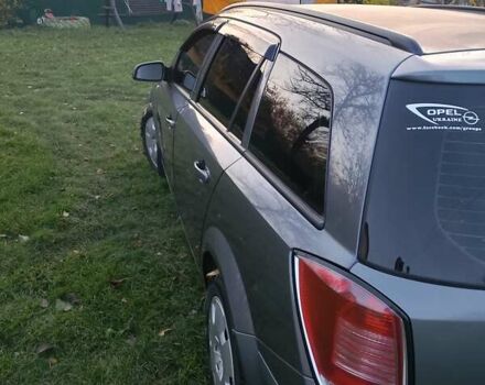 Серый Опель Астра, объемом двигателя 1.6 л и пробегом 240 тыс. км за 3800 $, фото 9 на Automoto.ua