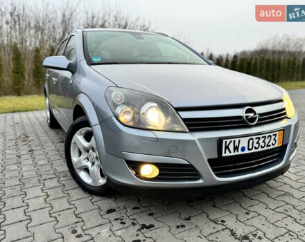 Серый Опель Астра, объемом двигателя 1.8 л и пробегом 211 тыс. км за 4499 $, фото 9 на Automoto.ua