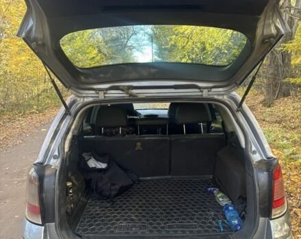 Серый Опель Астра, объемом двигателя 1.7 л и пробегом 334 тыс. км за 4500 $, фото 3 на Automoto.ua