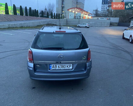 Серый Опель Астра, объемом двигателя 1.6 л и пробегом 227 тыс. км за 5000 $, фото 11 на Automoto.ua