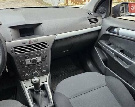 Сірий Опель Астра, об'ємом двигуна 1.6 л та пробігом 252 тис. км за 1700 $, фото 16 на Automoto.ua