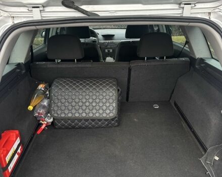 Серый Опель Астра, объемом двигателя 1.6 л и пробегом 285 тыс. км за 4199 $, фото 7 на Automoto.ua