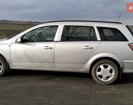 Серый Опель Астра, объемом двигателя 1.6 л и пробегом 199 тыс. км за 4500 $, фото 3 на Automoto.ua