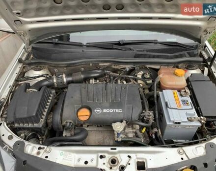 Серый Опель Астра, объемом двигателя 1.8 л и пробегом 205 тыс. км за 5000 $, фото 8 на Automoto.ua