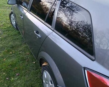 Серый Опель Астра, объемом двигателя 1.6 л и пробегом 240 тыс. км за 3800 $, фото 2 на Automoto.ua