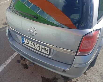 Серый Опель Астра, объемом двигателя 1.6 л и пробегом 230 тыс. км за 5700 $, фото 3 на Automoto.ua